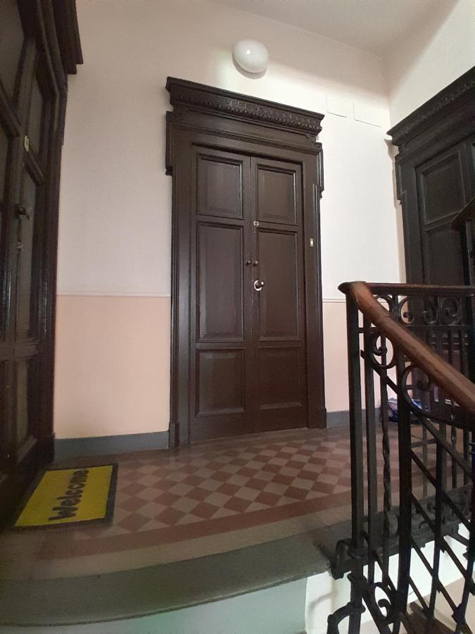 Appartamento Martina, Silenzioso A 100 Metri Dalla Metropolitana Μιλάνο Εξωτερικό φωτογραφία